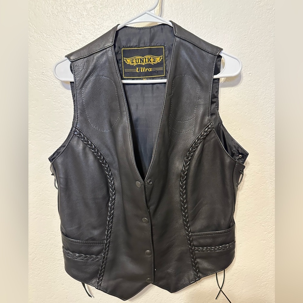 Unik Ultra Leather Riding Vest